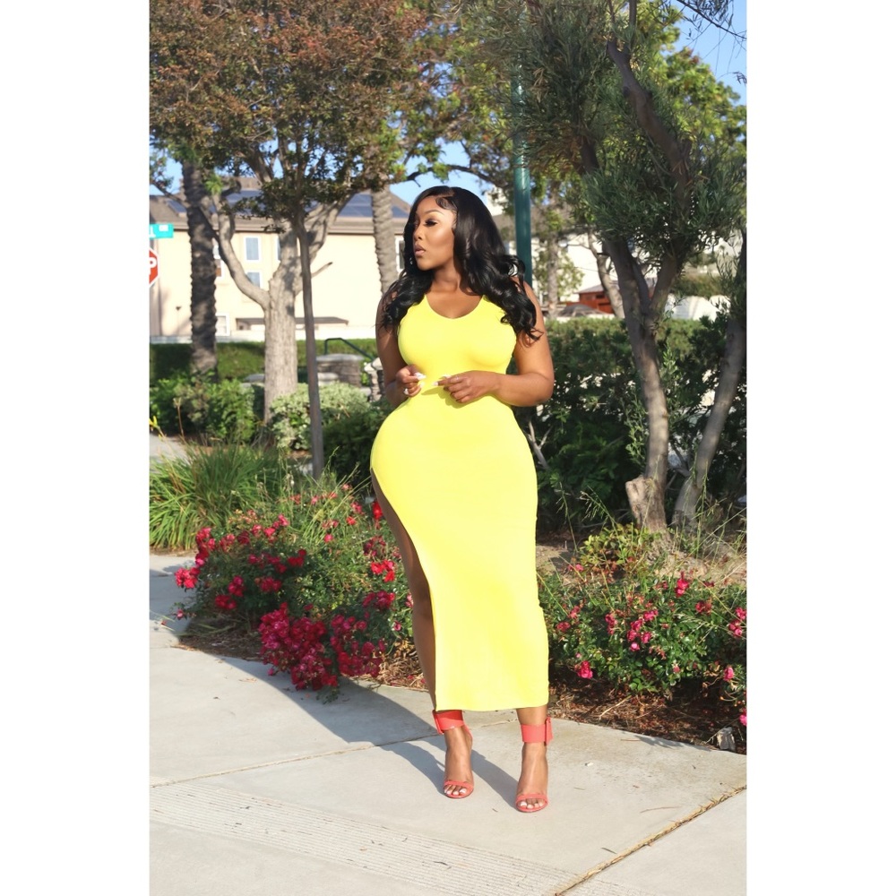 Maxi Dress With High Slit ✨ prices are cheaper on our site ✨